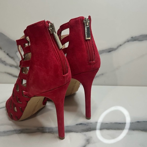 Vince Camuto | Red Leather Back Zip Tatianna Heels Sz 8.5 - Picture 4 of 8